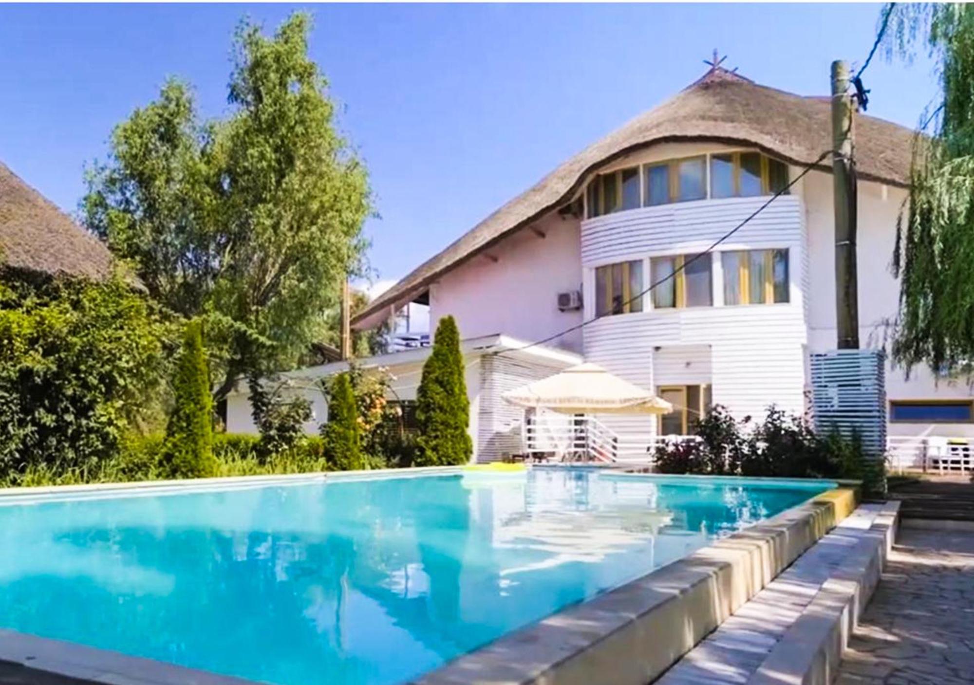 Paradis Hotel Mila Douăzeci şi Trei Eksteriør billede