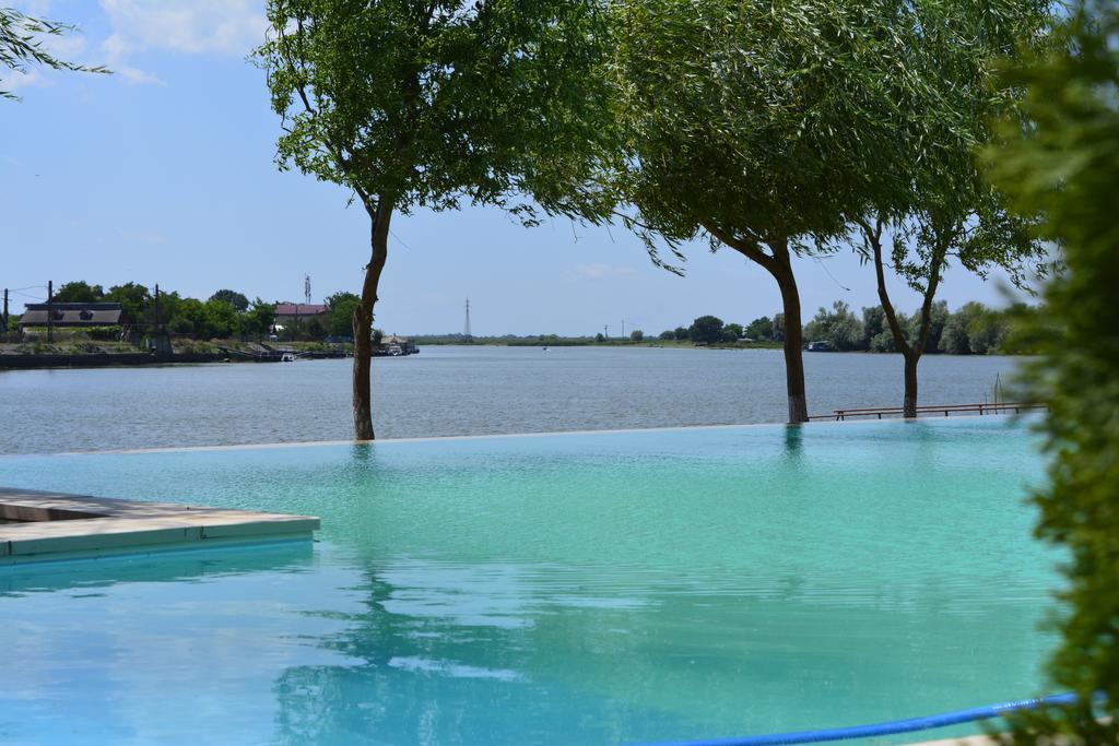 Paradis Hotel Mila Douăzeci şi Trei Eksteriør billede